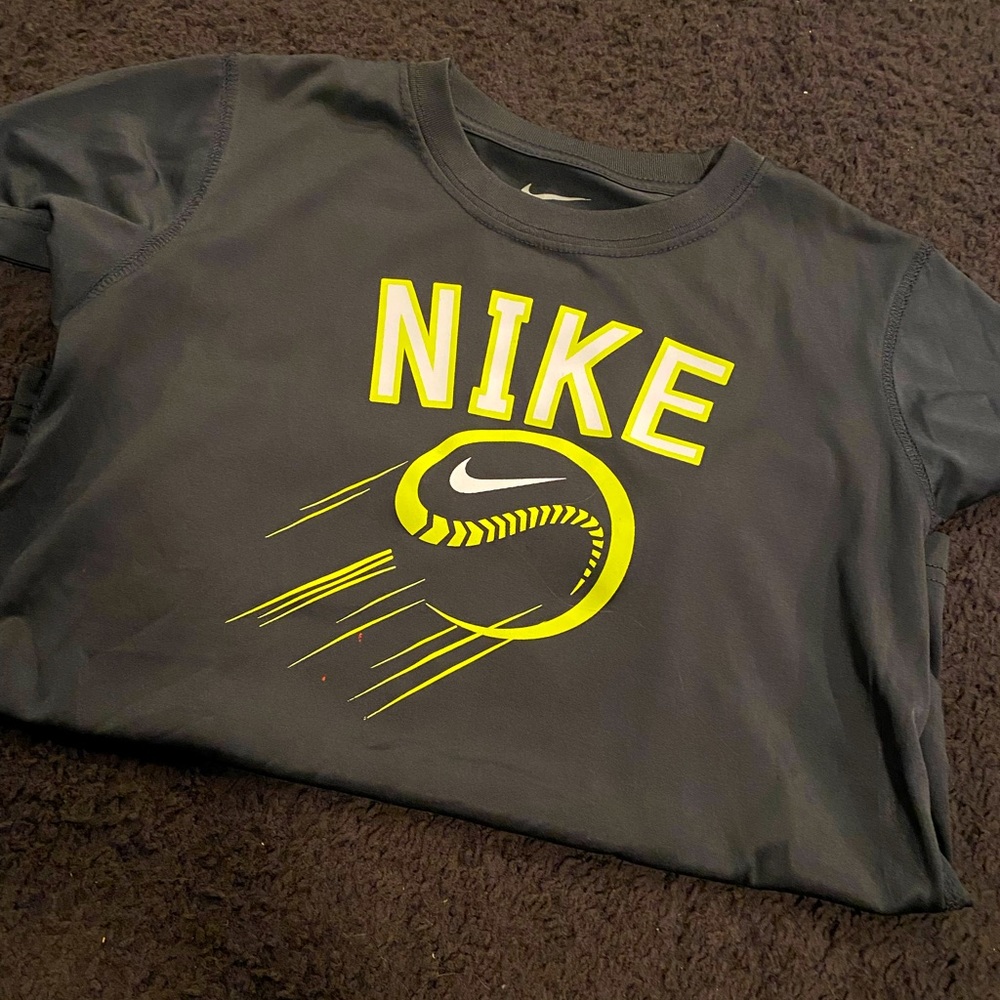 Nike Tshirt size 7